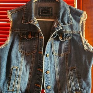 Denim vest with lace back